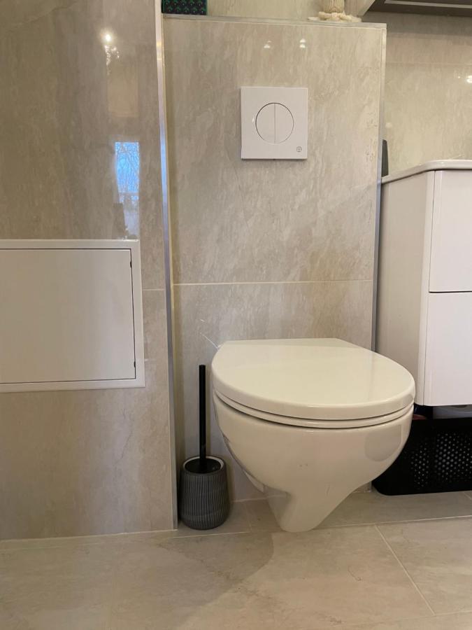 E & A Lossi 21/23 Tartu Bagian luar foto